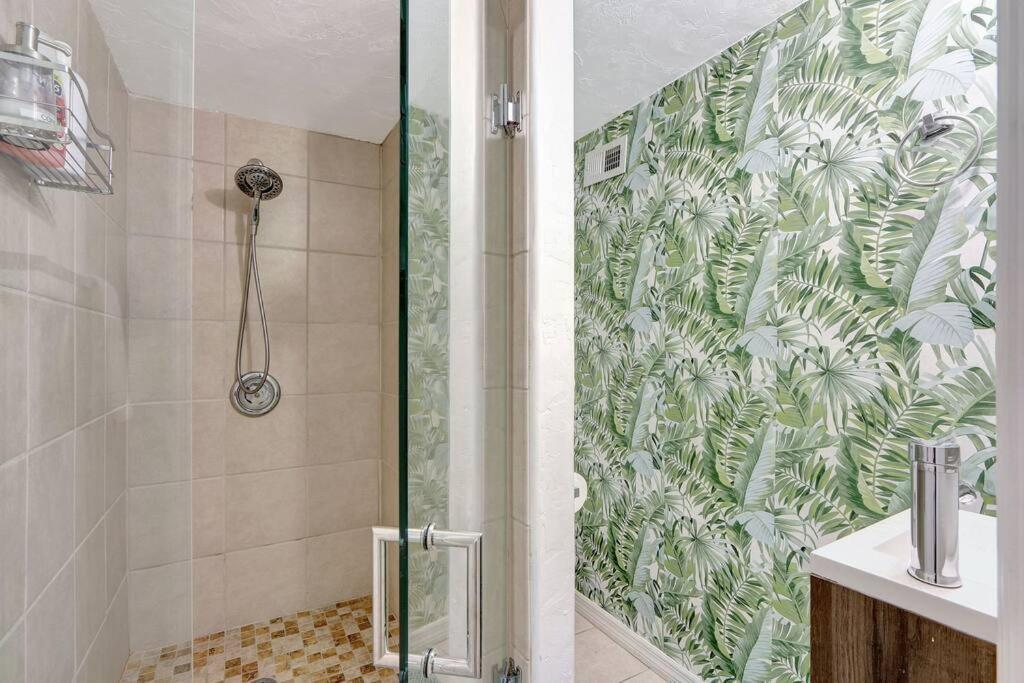 Casa de férias 3br 2ba With Pool Near Nightlife And Beach! Fort Lauderdale